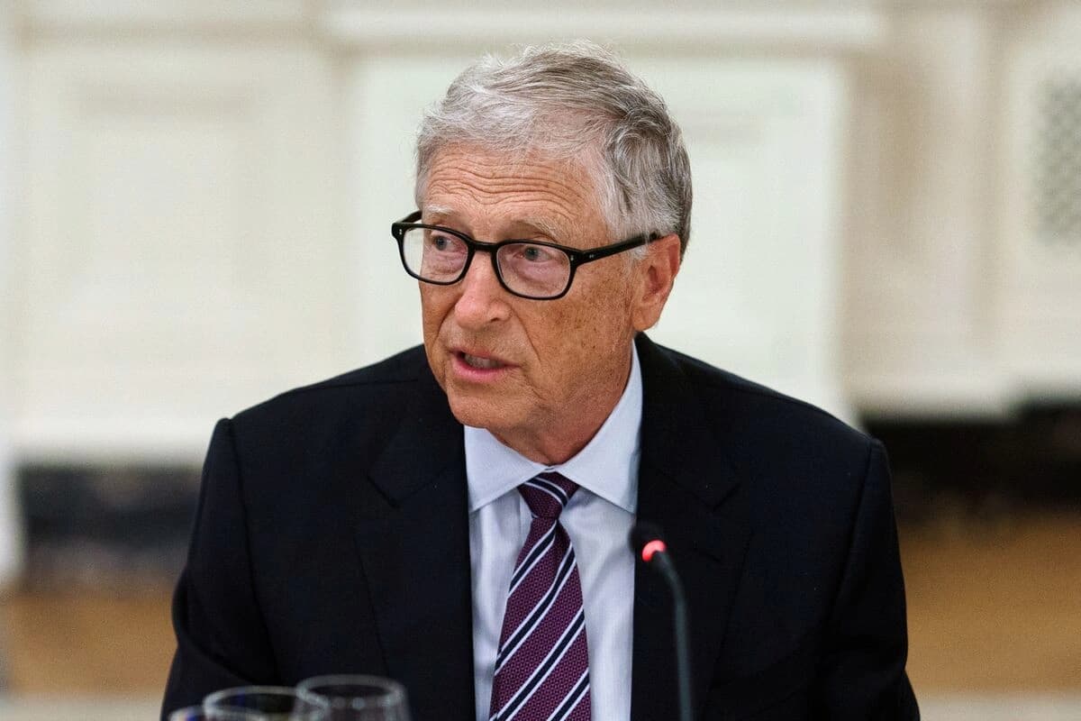 Bill Gates Tells Congress Epstein Used Knowledge of His Affairs to Apply Pressure
