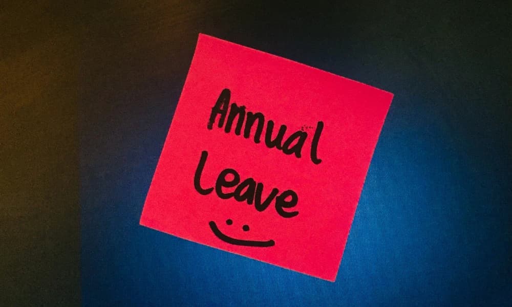 Can UAE Employers Deduct Study Leave from Annual Leave? Here’s What the Law Says About Your Entitlement